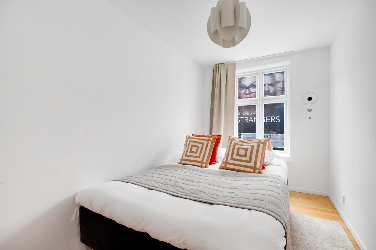 Sanders Regent - Chic Three-bedroom Near Square Apartment Kopenhagen