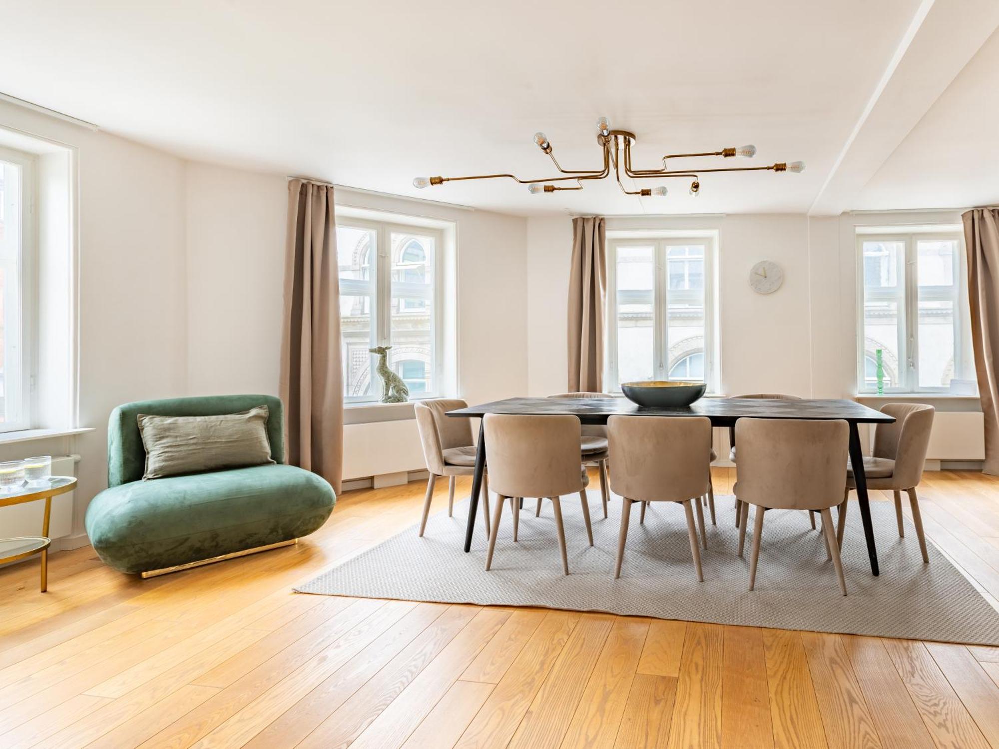 Sanders Regent - Chic Three-bedroom Near Square Kopenhagen